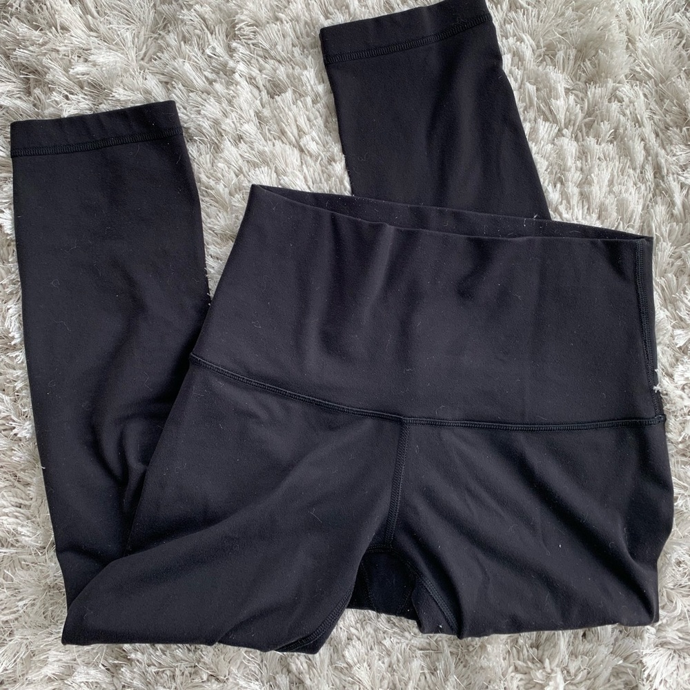 Lululemon wunder under